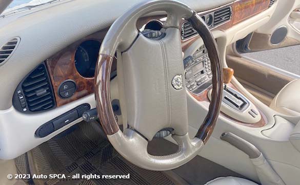 1998 Jaguar XJ8 Sedan