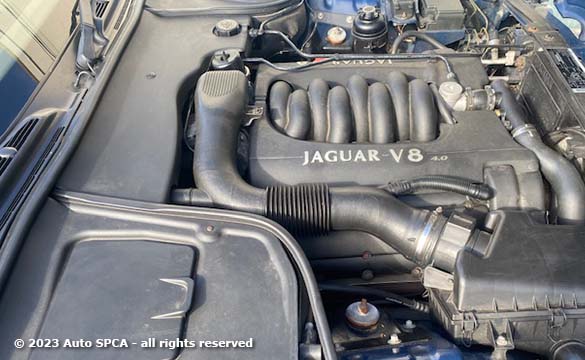 1998 Jaguar XJ8 Sedan