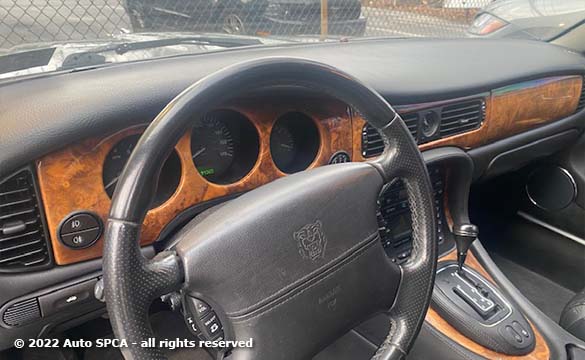 1998 Jaguar XJ8 Sedan