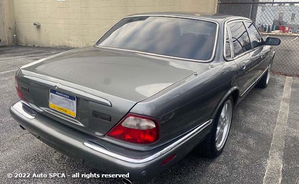 1998 Jaguar XJ8 Sedan